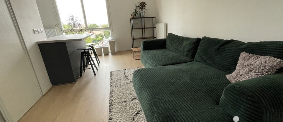 Appartement 3 pièces de 58 m² à Montreuil (93100)