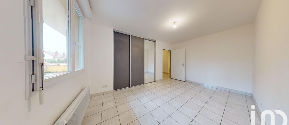 Appartement 3 pièces de 73 m² à Montereau-Fault-Yonne (77130)