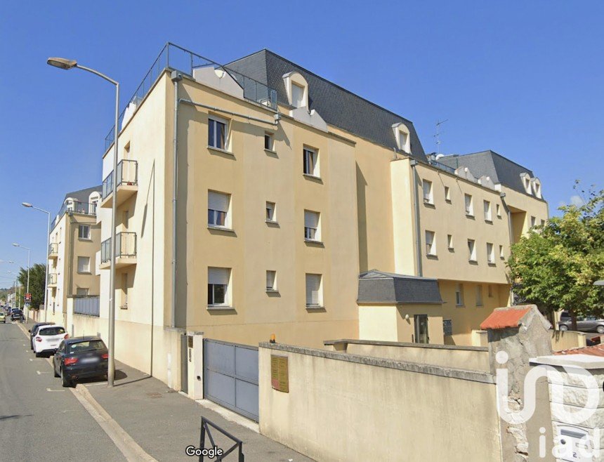 Appartement 3 pièces de 73 m² à Montereau-Fault-Yonne (77130)