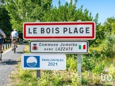 Terrain de 390 m² à Le Bois-Plage-en-Ré (17580)