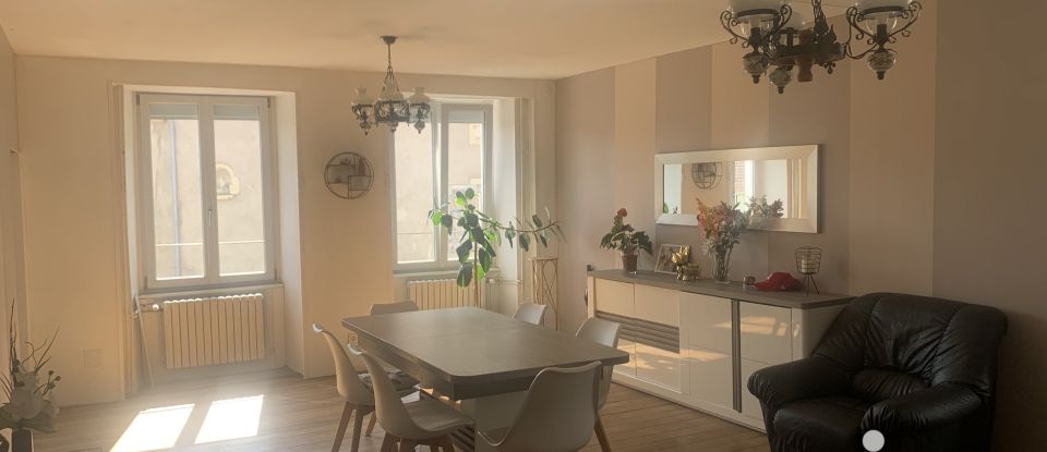 Maison 11 pièces de 313 m² à Fayl-Billot (52500)