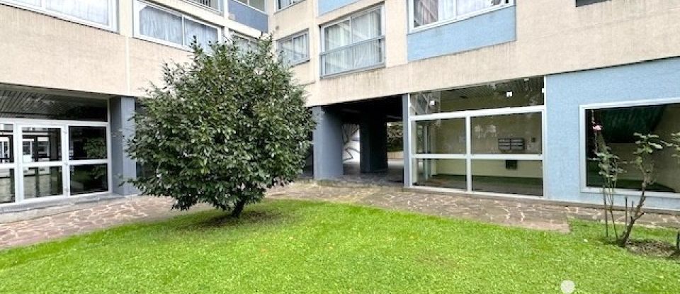 Studio 1 pièce de 28 m² à Vitry-sur-Seine (94400)