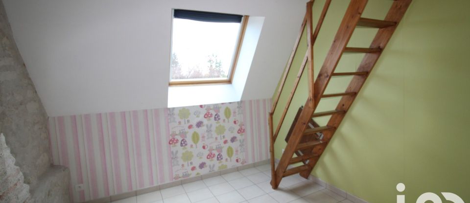 Village house 6 rooms of 151 m² in Varennes-Vauzelles (58640)