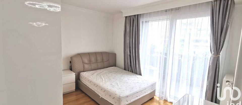 Appartement 4 pièces de 80 m² à Saint-Denis (93200)