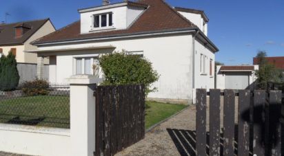 House 5 rooms of 115 m² in Crépy (02870)