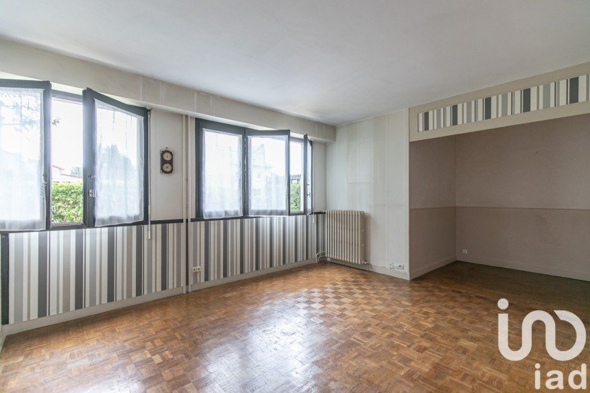 Appartement 1 pièce de 35 m² à Fontenay-sous-Bois (94120)