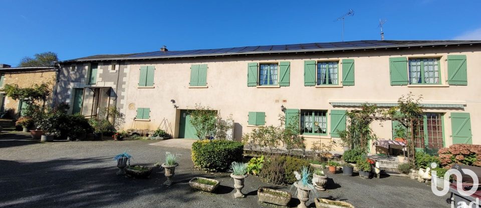 House 8 rooms of 224 m² in Moncontour (86330)