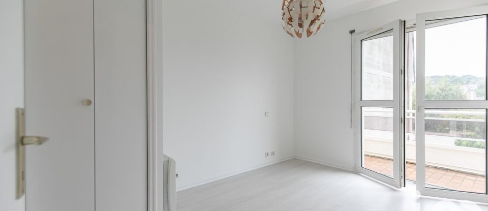 Appartement 2 pièces de 39 m² à Rosny-sous-Bois (93110)