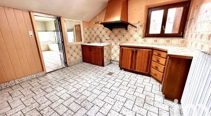 House 5 rooms of 105 m² in Saint-Gaultier (36800)