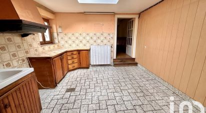 House 5 rooms of 105 m² in Saint-Gaultier (36800)