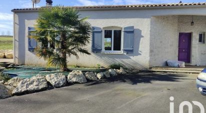 Maison traditionnelle 5 pièces de 141 m² à Bussac-sur-Charente (17100)