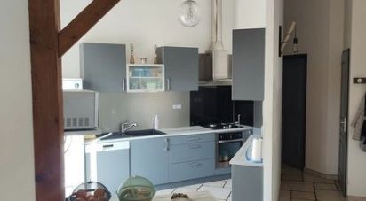 Maison traditionnelle 5 pièces de 141 m² à Bussac-sur-Charente (17100)