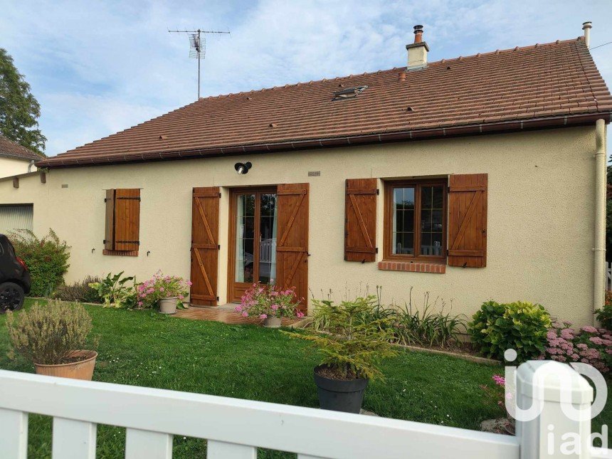 Traditional house 6 rooms of 150 m² in Ymonville (28150)