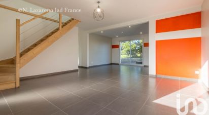 Maison 5 pièces de 120 m² à Marigny-les-Usages (45760)