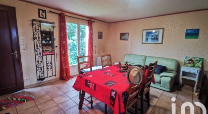 House 4 rooms of 85 m² in Prunay-le-Gillon (28360)