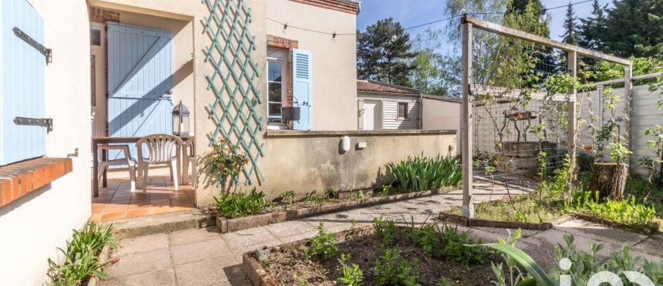 Maison de ville 4 pièces de 70 m² à Fleury-les-Aubrais (45400)