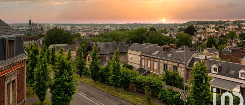 Maison 9 pièces de 193 m² à Rouen (76000)