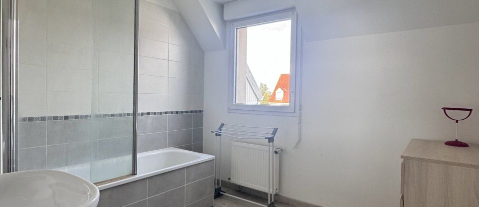 Maison 4 pièces de 94 m² à Rang-du-Fliers (62180)