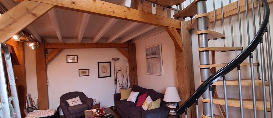 Farm 10 rooms of 270 m² in Sennevoy-le-Haut (89160)