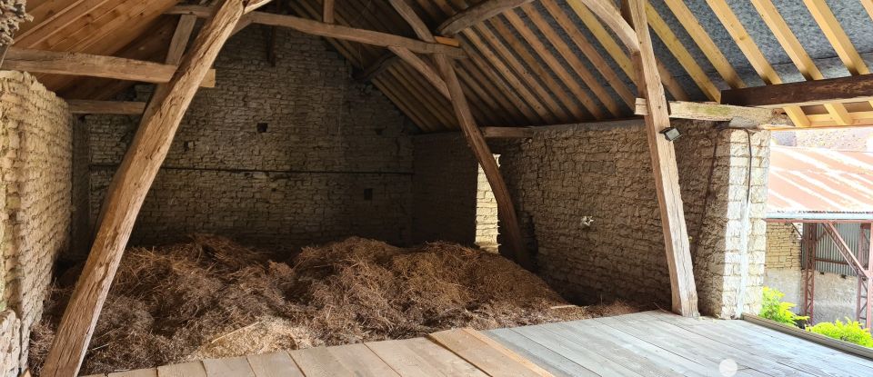 Ferme 10 pièces de 270 m² à Sennevoy-le-Haut (89160)