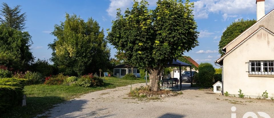 Maison de village 7 pièces de 130 m² à Villemandeur (45700)