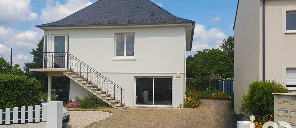 Building in Saint-Jean-de-Braye (45800) of 170 m²