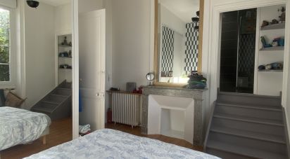 Appartement 5 pièces de 110 m² à La Rochelle (17000)