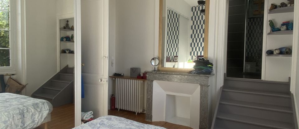 Appartement 5 pièces de 110 m² à La Rochelle (17000)