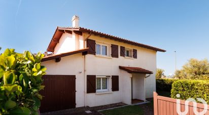 House 5 rooms of 120 m² in Anglet (64600)