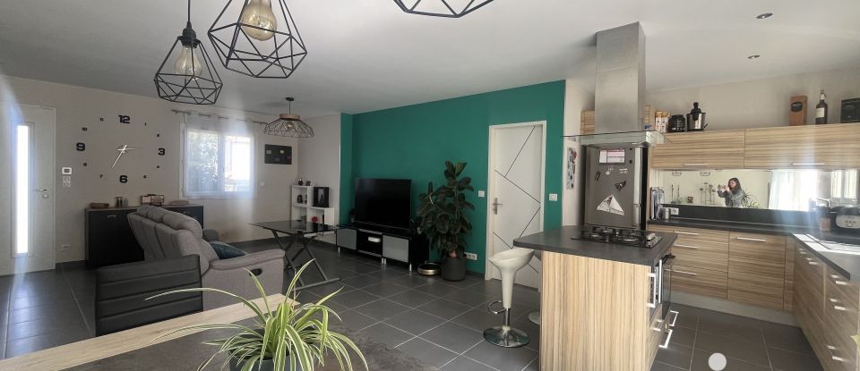 Maison 4 pièces de 90 m² à Gigean (34770)