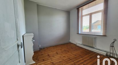 Building in Hem (59510) of 215 m²