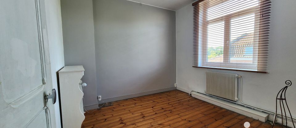 Immeuble de 215 m² à Hem (59510)