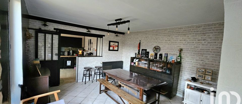 Longère 7 pièces de 165 m² à Langeais (37130)