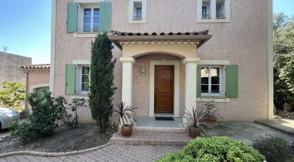 House 6 rooms of 120 m² in Nîmes (30900)