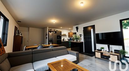 Maison 6 pièces de 98 m² à Entrechaux (84340)