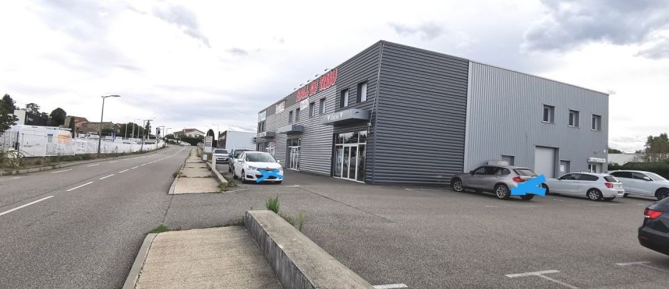 Murs commerciaux de 437 m² à Davézieux (07430)