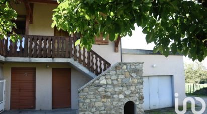 Country house 7 rooms of 138 m² in Pers-Jussy (74930)