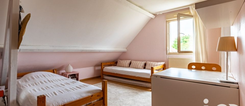 Maison 8 pièces de 199 m² à Dijon (21000)