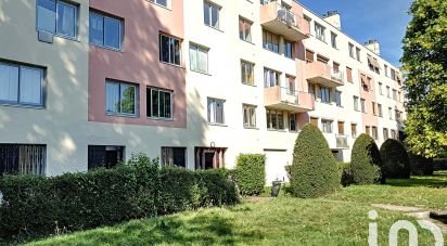 Appartement 4 pièces de 69 m² à Sarcelles (95200)