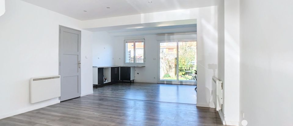 Maison 5 pièces de 99 m² à Saint-Martin-Boulogne (62280)