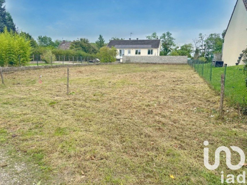 Land of 480 m² in Beaulieu-sur-Loire (45630)