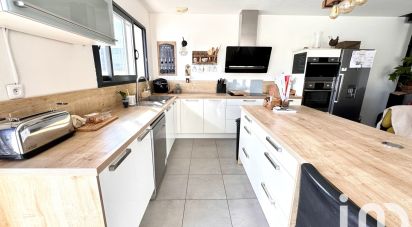 Maison 5 pièces de 125 m² à Brouilla (66620)