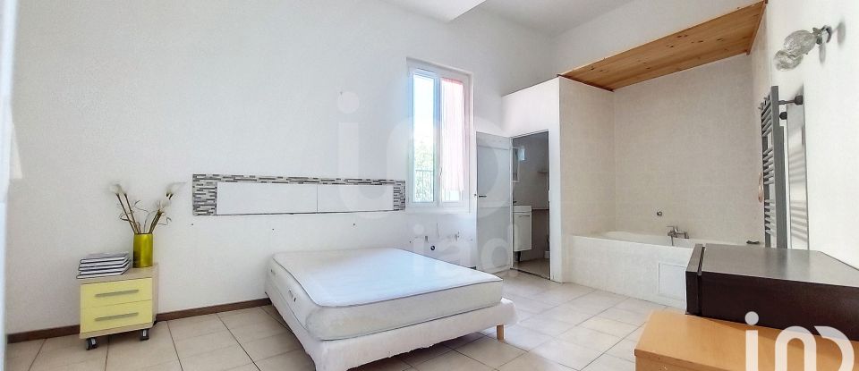 Maison 5 pièces de 230 m² à Céret (66400)