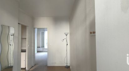 Apartment 2 rooms of 26 m² in Paris (75015)