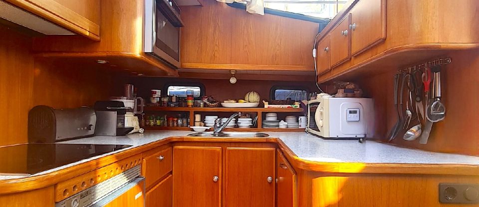 House boat 4 rooms of 50 m² in Paris (75012)