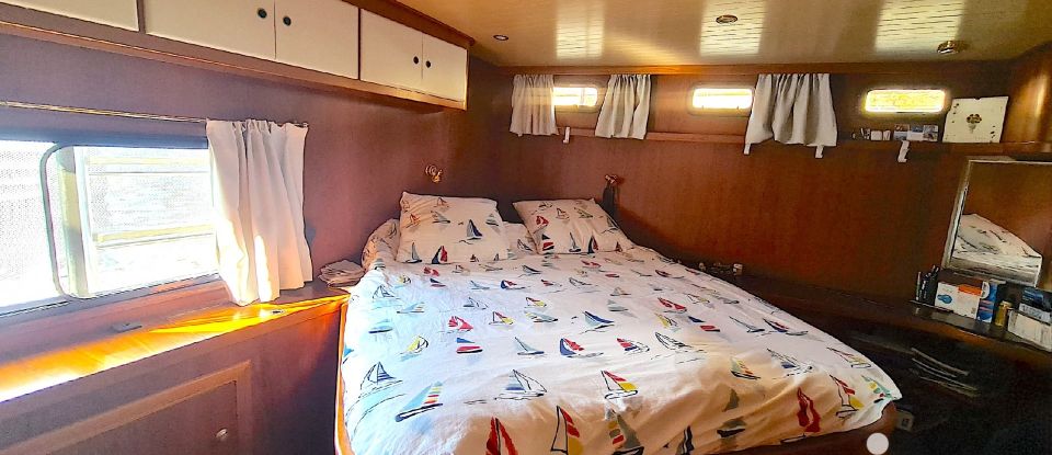 House boat 4 rooms of 50 m² in Paris (75012)