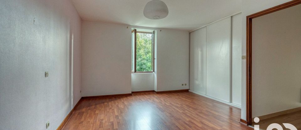 Appartement 4 pièces de 132 m² à Bernin (38190)