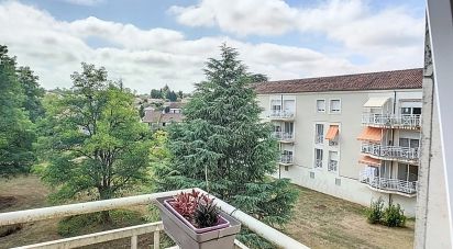 Apartment 2 rooms of 51 m² in Saint-Benoît (86280)