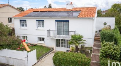 Maison 7 pièces de 155 m² à La Roche-sur-Yon (85000)