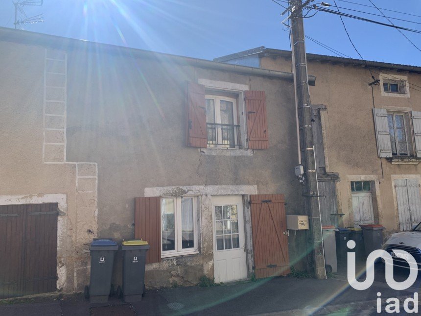 Maison 4 pièces de 75 m² à Fayl-Billot (52500)